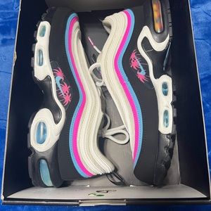 Nike Air Max Plus /97 Miami 305 Size 9 men’s worn as women 1 time. Original box